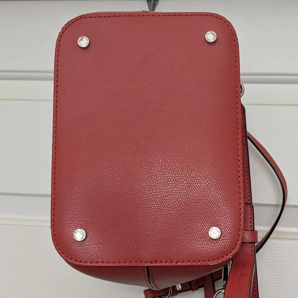 CALVIN KLEIN Women's L-REESE CONVERTIBLE BACKPACK PURSE Real Leather Red